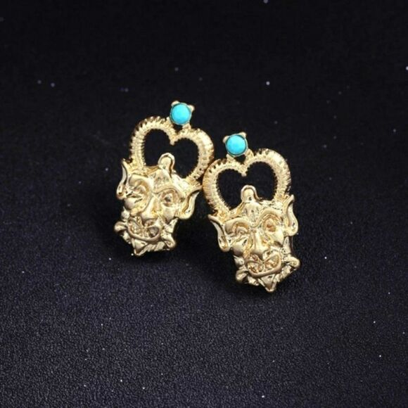 Blue Rhinestone Matt Gold Vintage Stud Earrings - Picture 7 of 8
